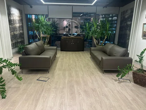 Трехместный диван Nolan 222 см из натуральной коричневой кожи