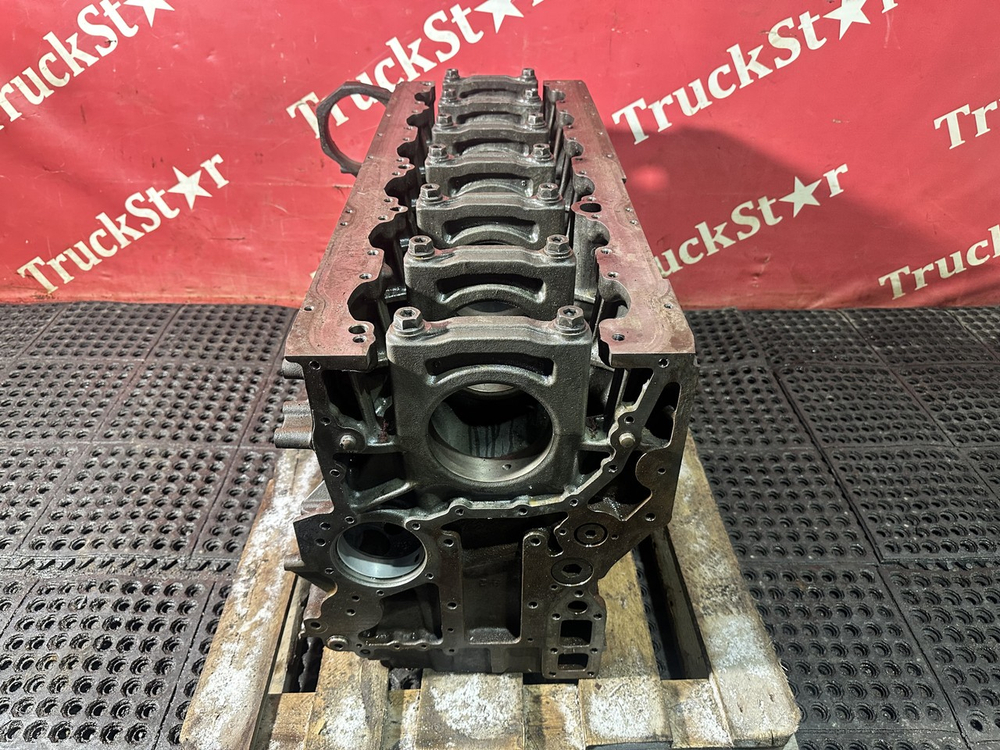 Блок цилиндров двигателя MX340U1 EURO-5