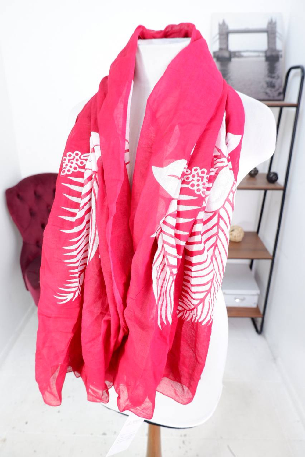 Палантин тонкий