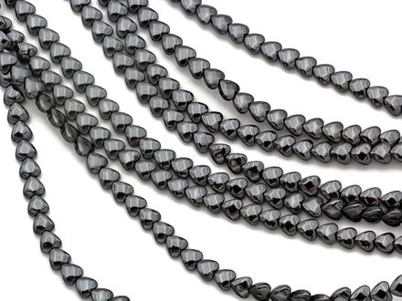 Нить гематитовых бусин "Сердце" 4,2мм