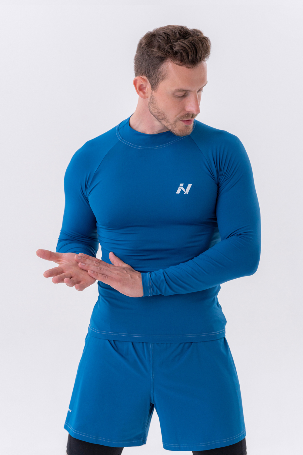 Мужской лонгслив Nebbia Functional T-shirt with long sleeves “Active” 328 Blue