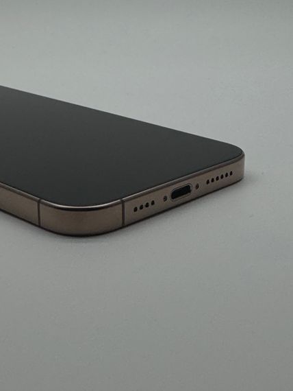 iPhone 16 Pro Max 256Gb Desert Titanium