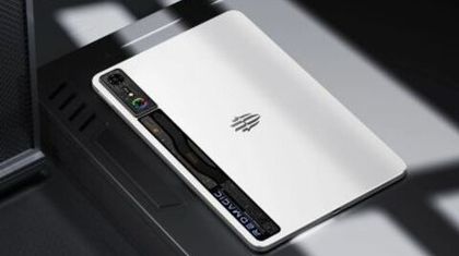 Nubia показала игровой планшет RedMagic Gaming Tablet Pro