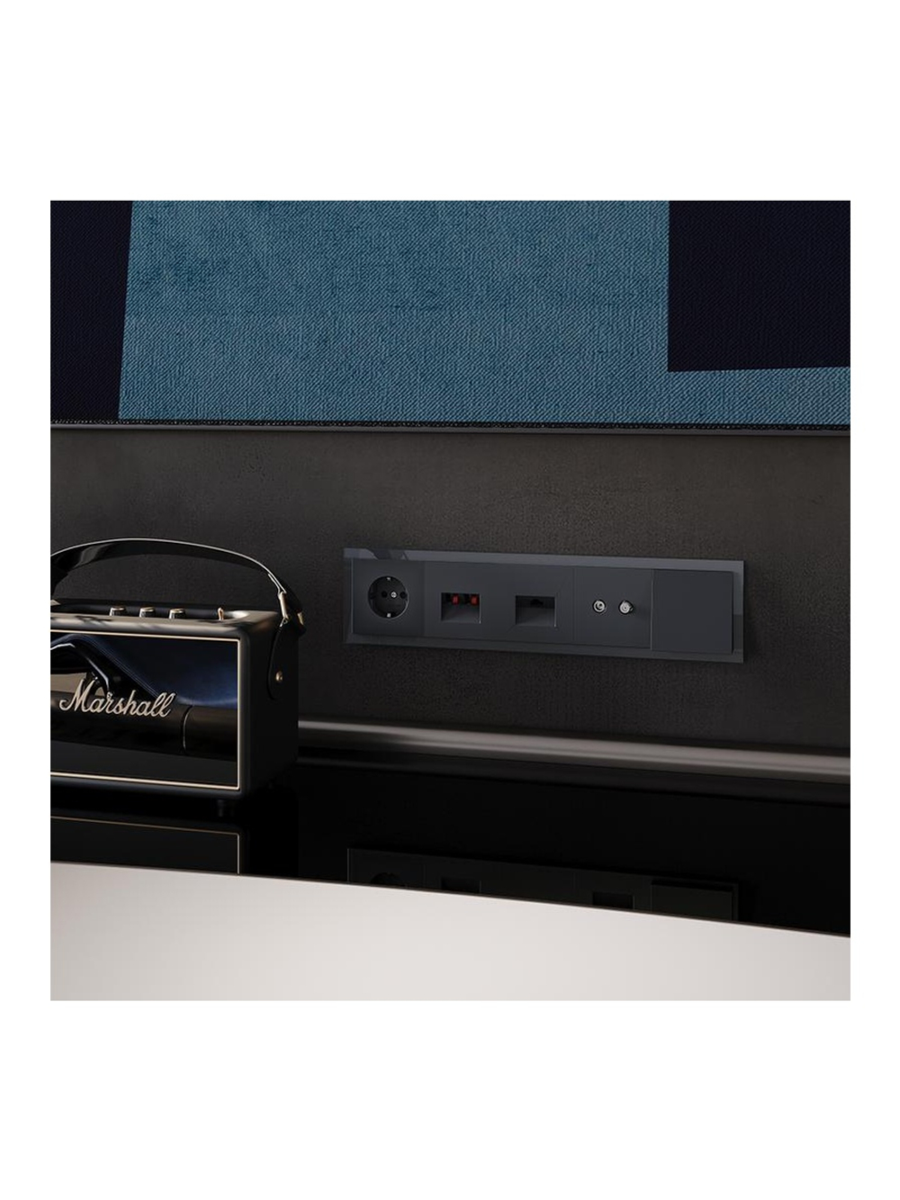 Розетка 1-м СП S70 16А с USB A+A с заземл. защ. шторки механизм графит Voltum VLS040407
