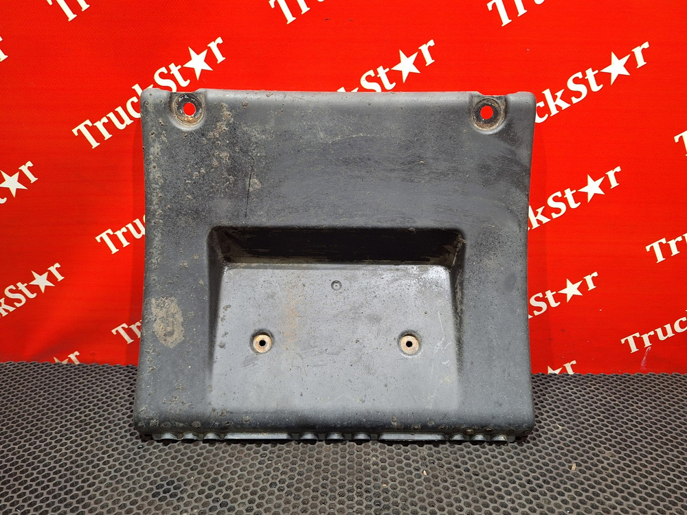 Накладка крыла заднего