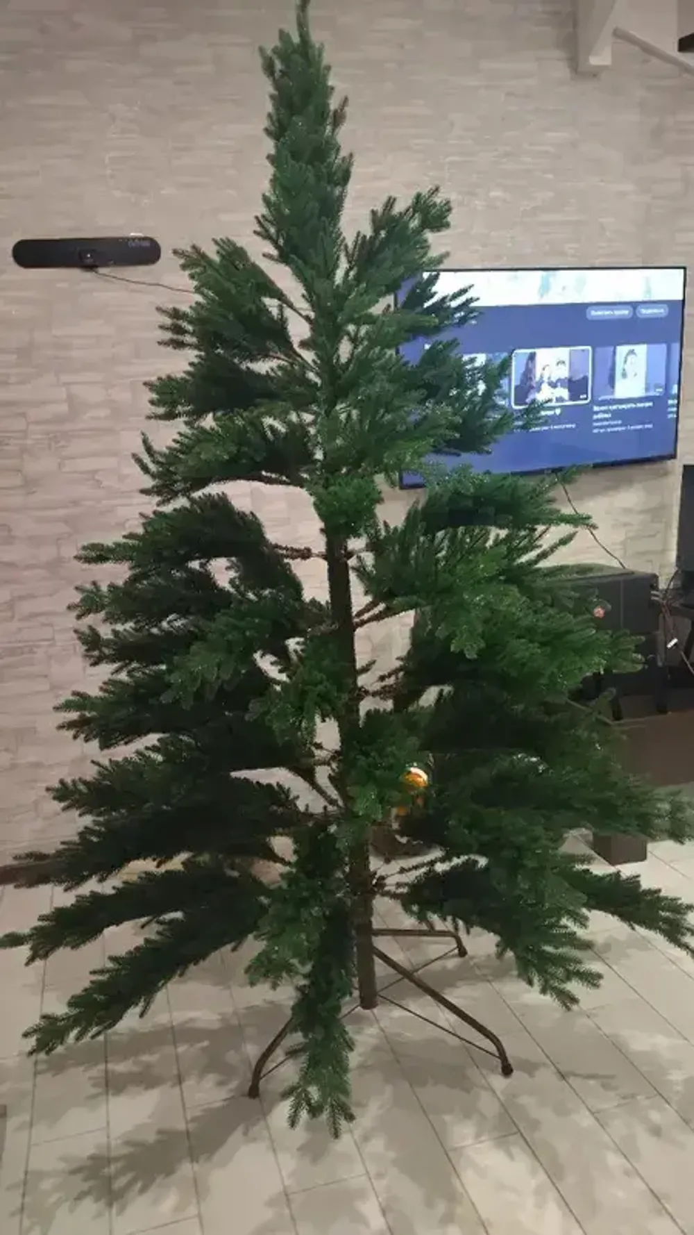 Ель искусственная «Вега» (Литая хвоя) 3 м