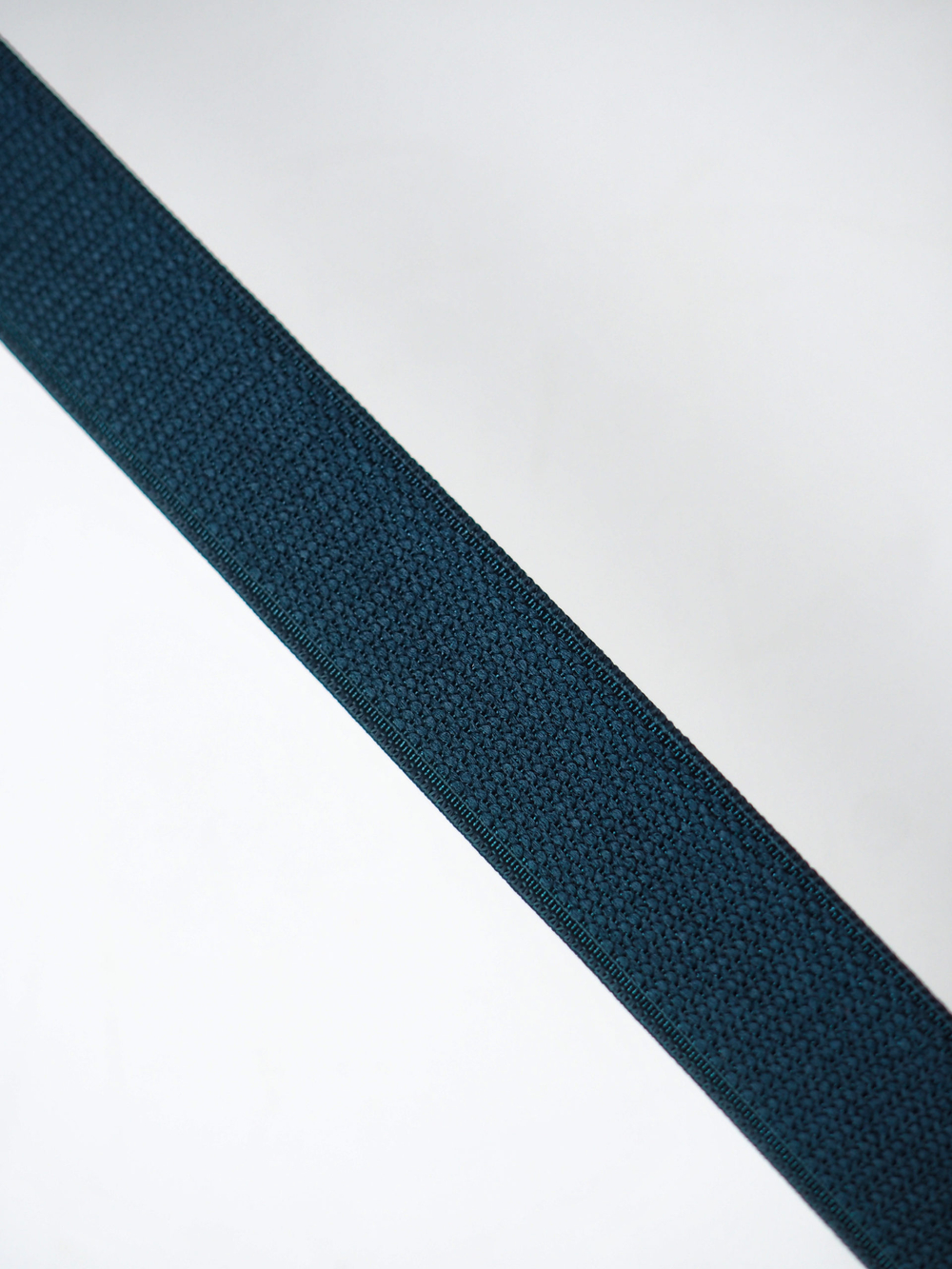 Резинка бретелечная изумруд глянцевая ширина 15 мм