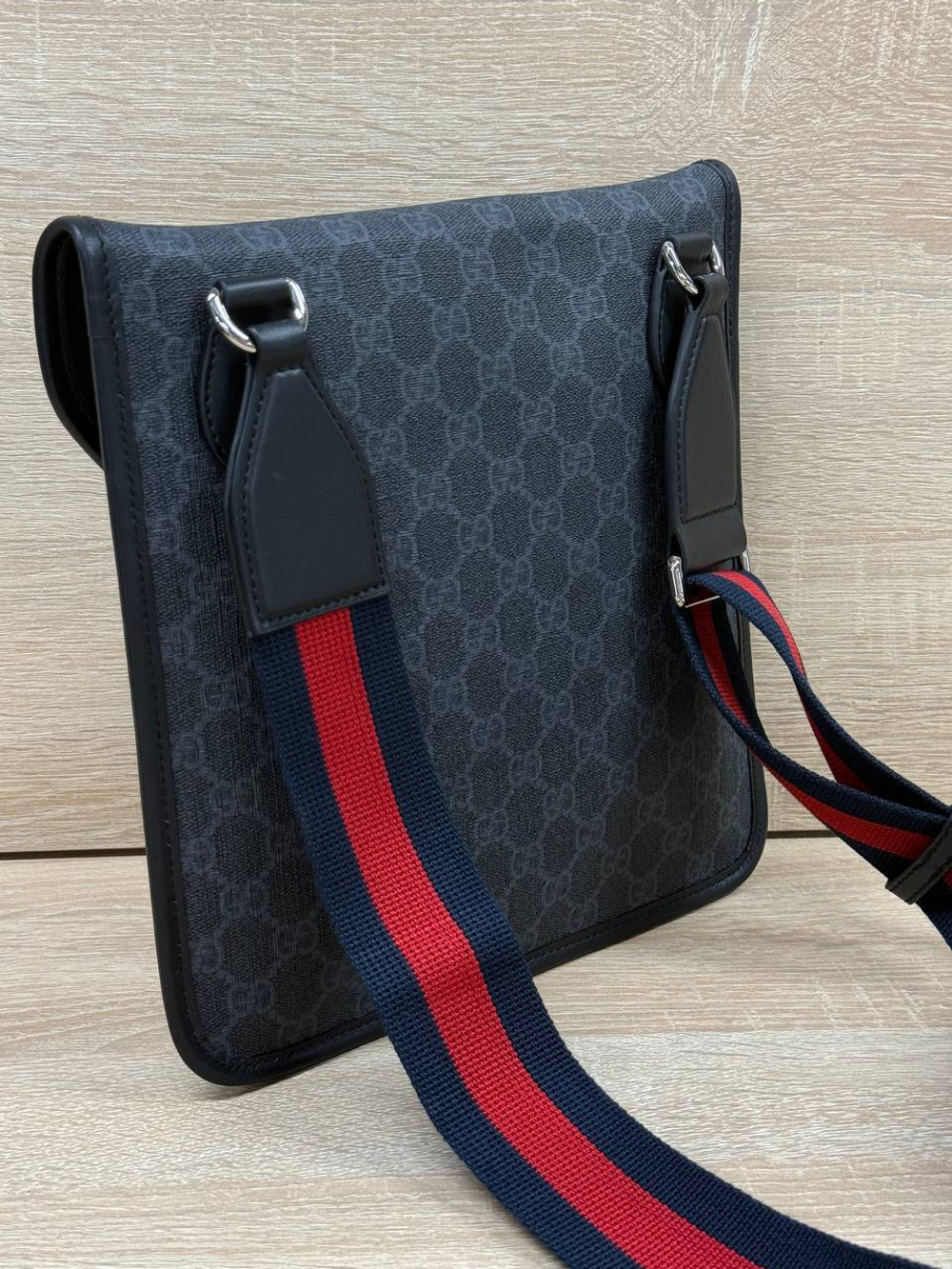 Сумка-мессенджер Gucci