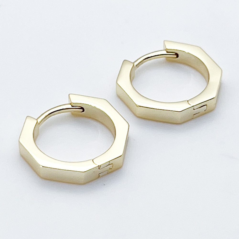 Ювелирные швензы Конго с позолотой, размер 17 мм, цена за пару