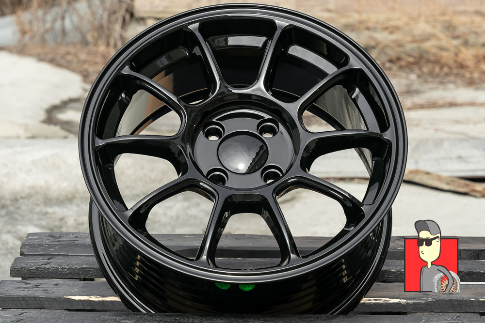 Комплект дисков Rays ZE40 15x7 et35 4x100