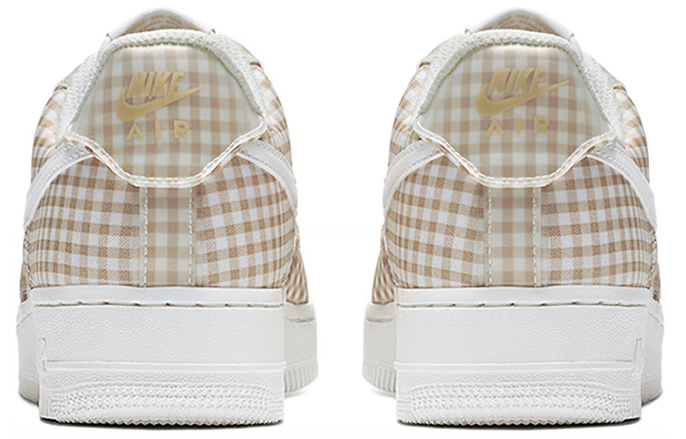Кроссовки Nike Air Force 1 07 Qs (Женская размерная сетка)