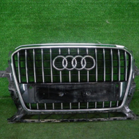 Решетка радиатора Audi Q5 1 8R (2012-2017)