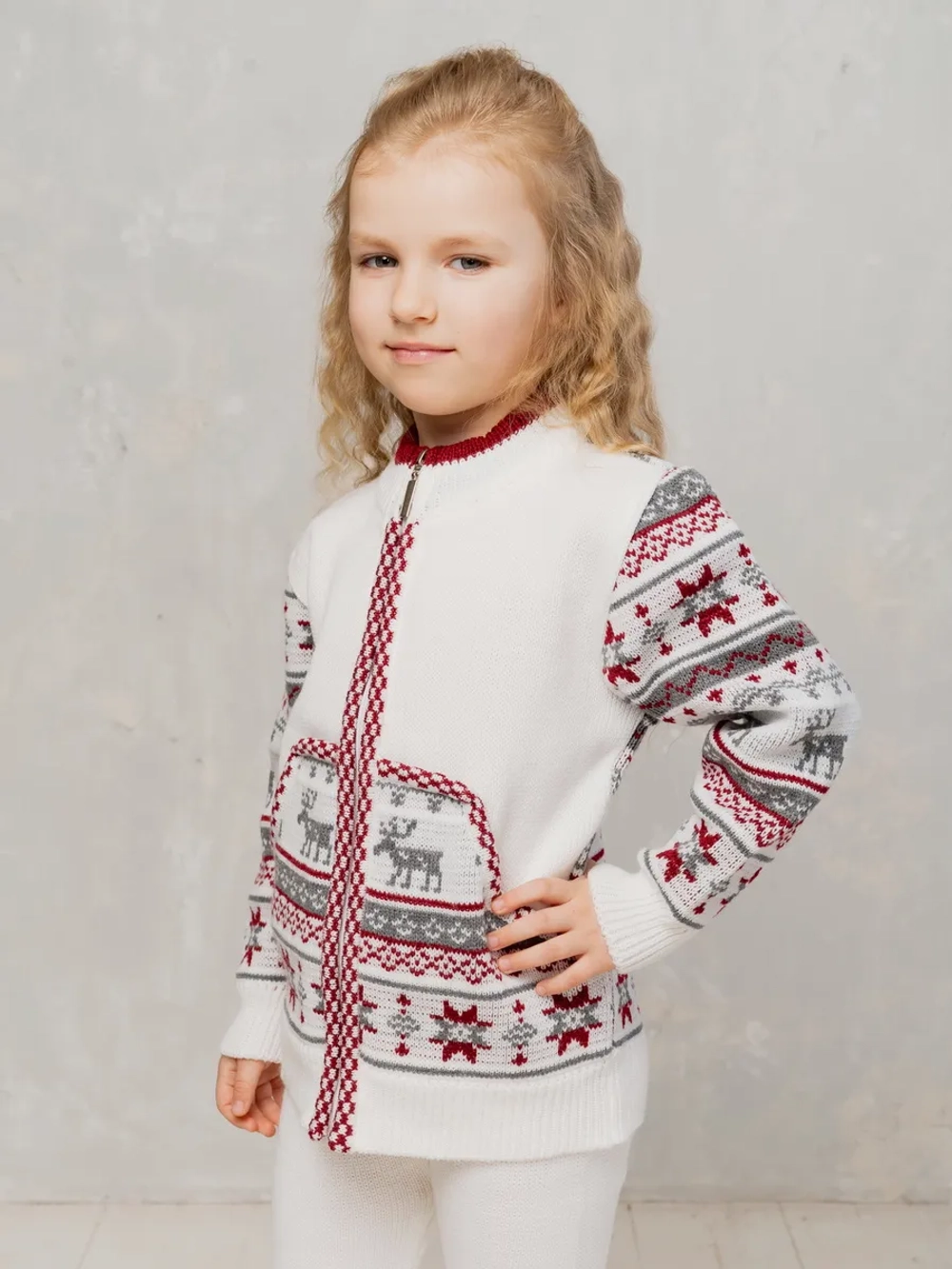 Кофта вязаная на молнии