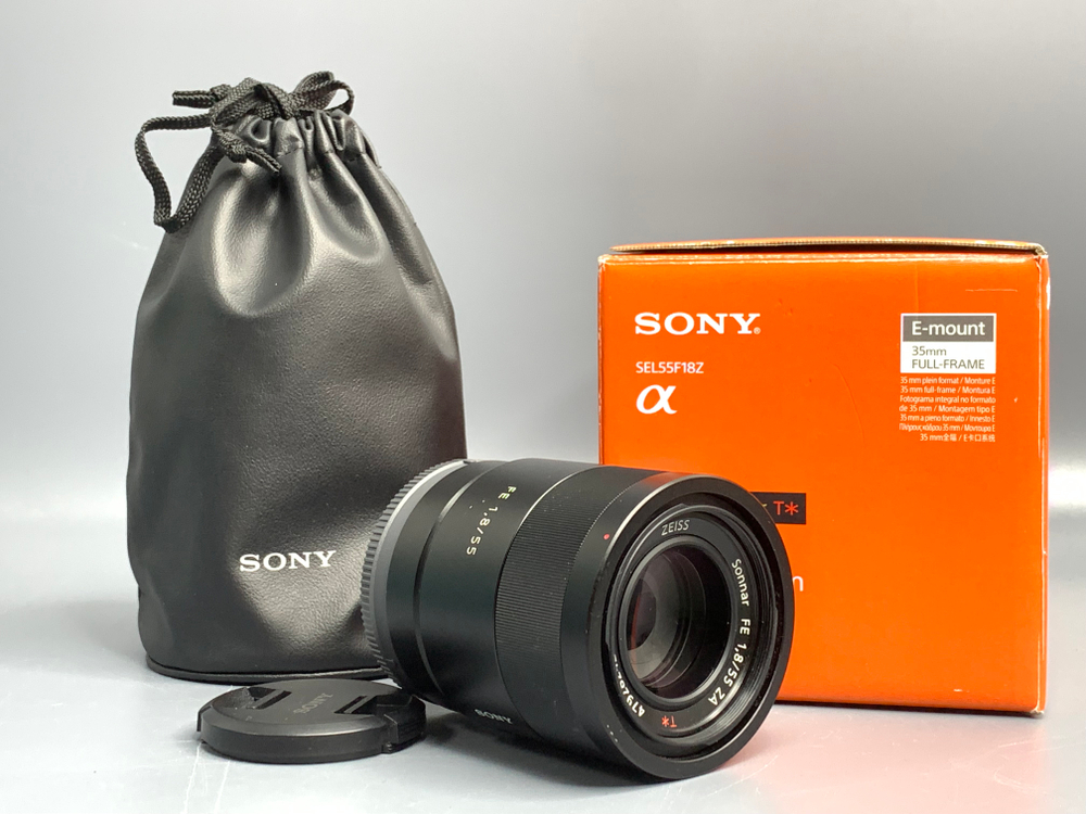 Sony FE 55mm 1.8 ZA* Carl Zeiss Sonnar T SEL55F18Z