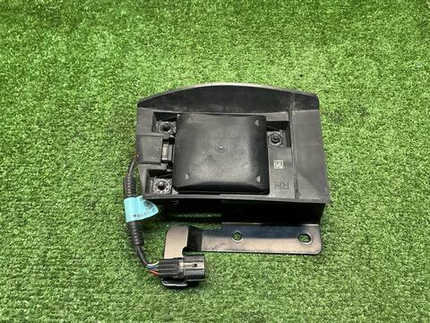 Датчик слепых зон Hyundai Santa Fe 4 TM (18-21)