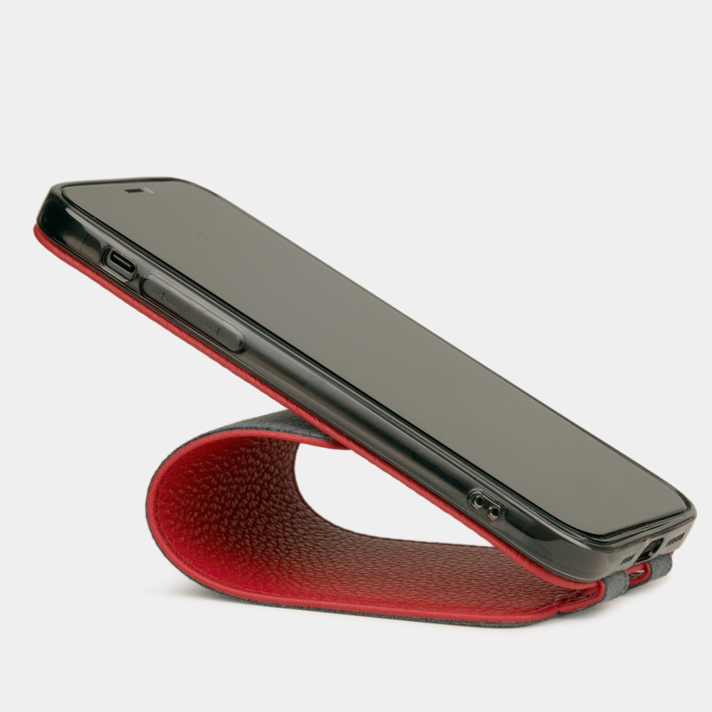 Чехол кожаный для iPhone 12 Mini красного цвета