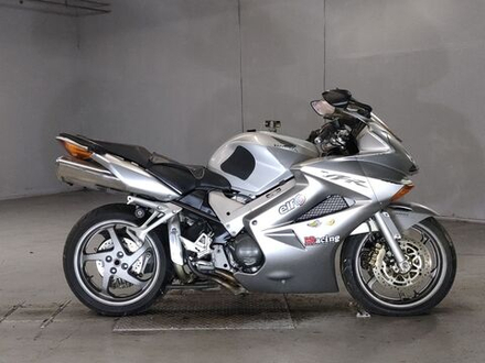 Honda VFR800F , 2005