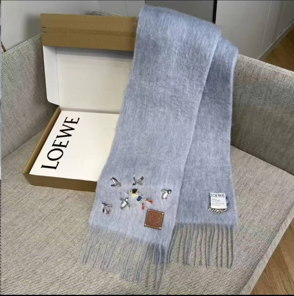 Шарф Loewe