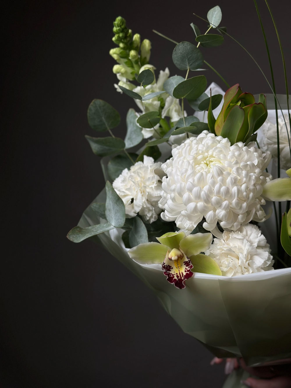 Сборный букет «Зелёный аккорд»