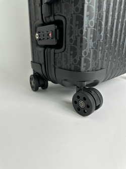Чемодан для ручной клади Dior and Rimowa