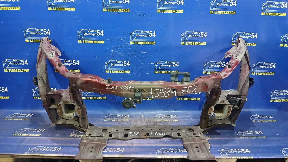 Рамка радиатора / телевизор Honda INSIGHT 2009-2011