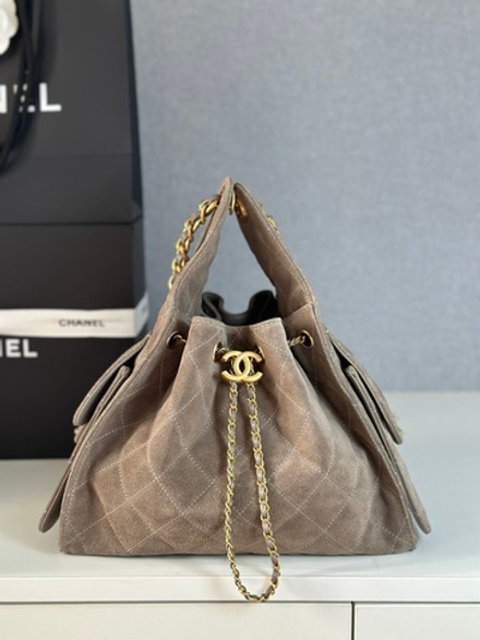Chanel 25 Small Handbag 30 cm