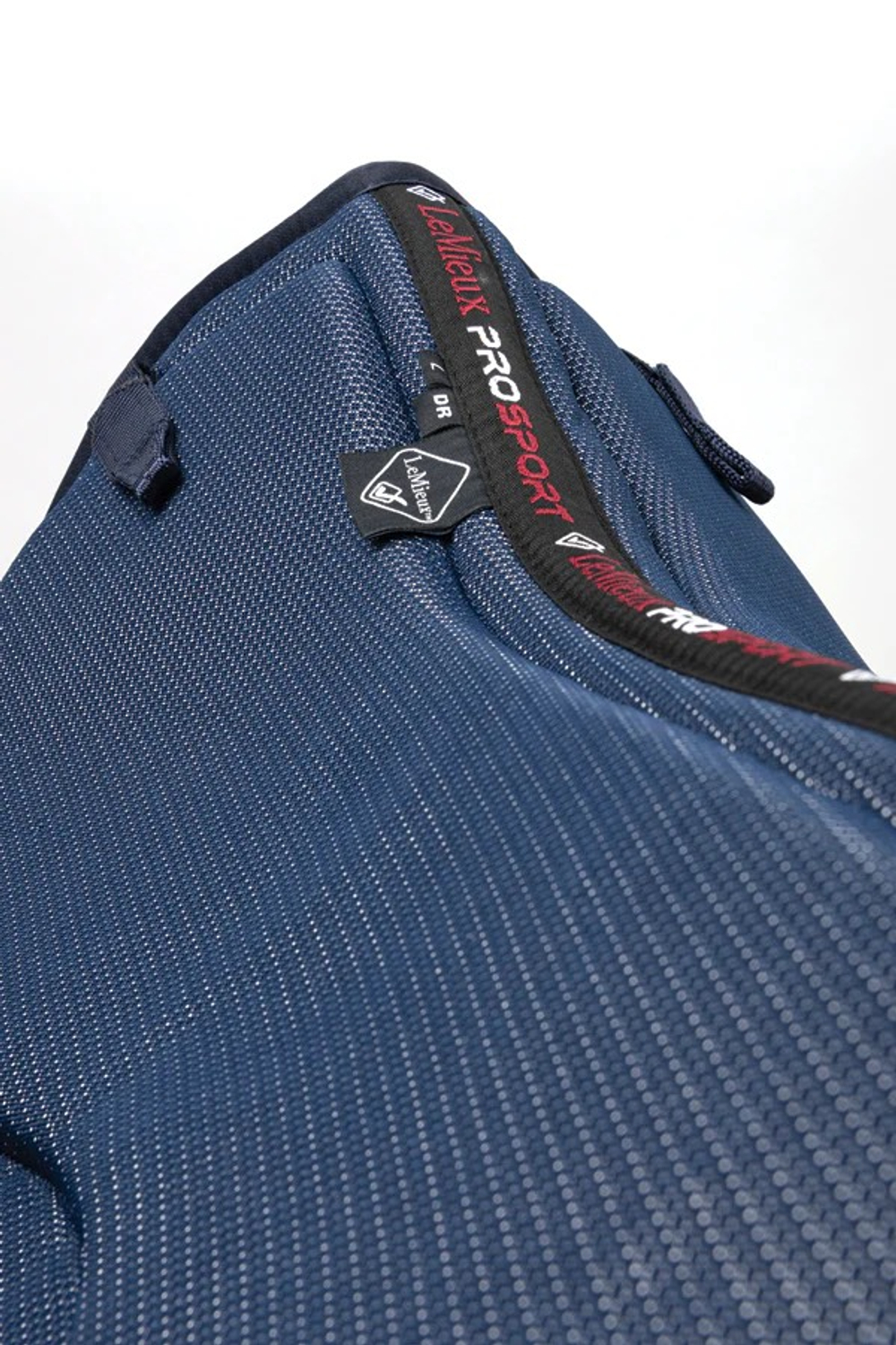 Вальтрап выездковый LeMieux ULTRAMESH