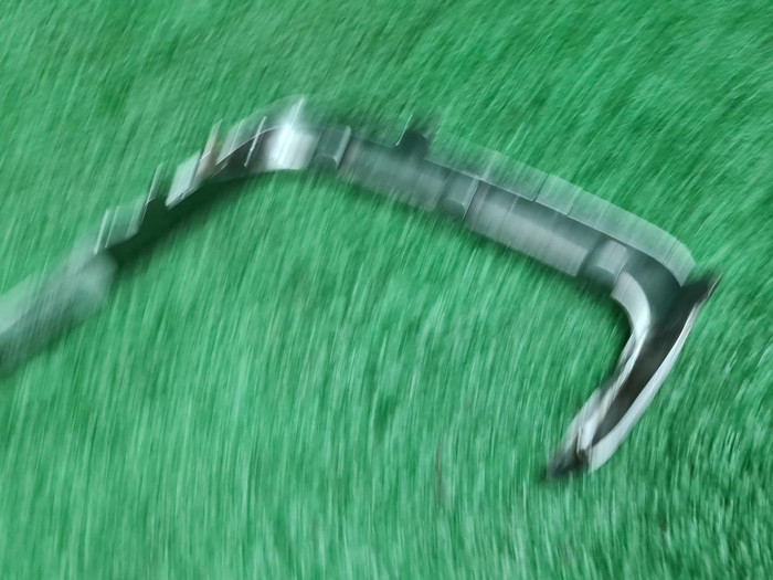 Молдинг бампера Hyundai Grand Santa Fe 3 (15-18)