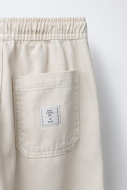 ZARA БРЮКИ СТРУЯЩЕГОСЯ КРОЯ, СВЕТЛО-БЕЖЕВЫЙ