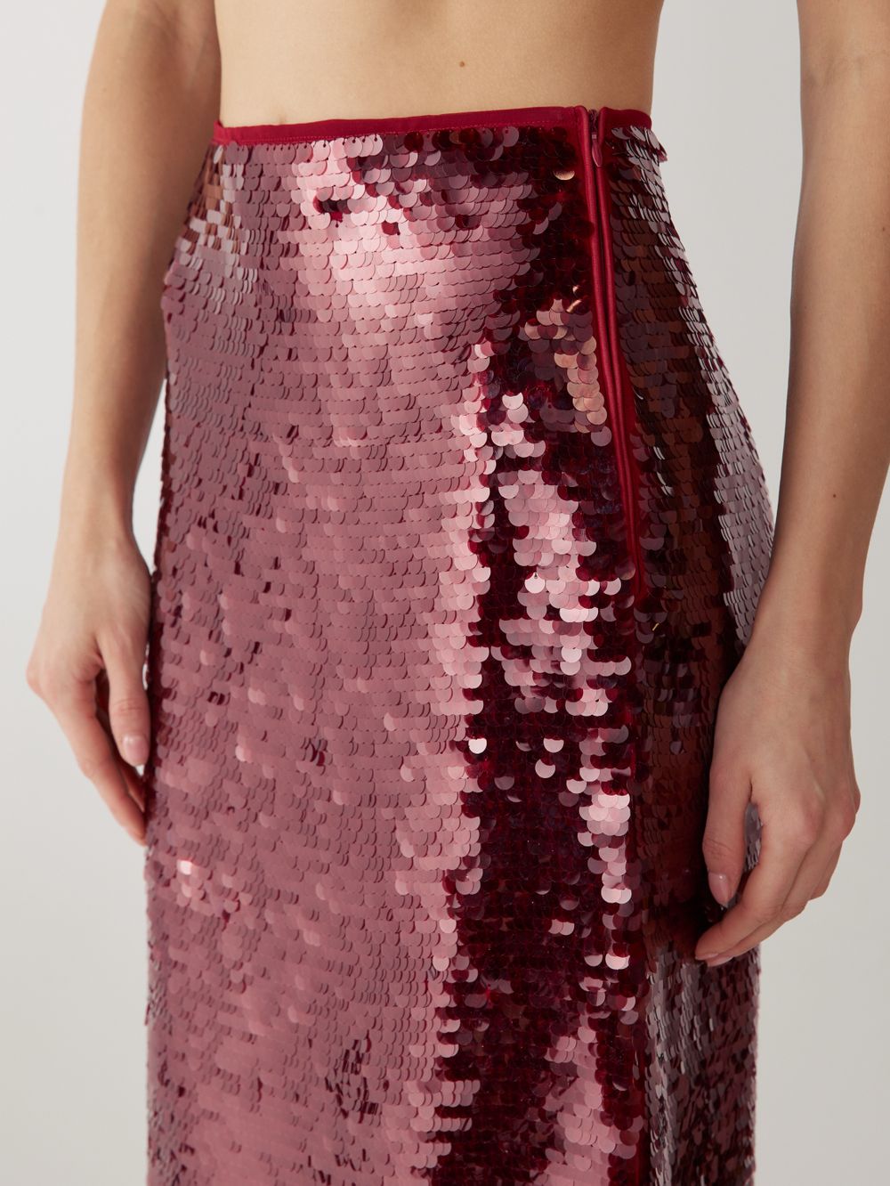 ЮБКА В ПАЙЕТКАХ BORDO