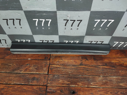 Накладка двери передней правой Mazda CX-5 2 (KF) 17-нв Б/У Оригинал KB7W51RA1