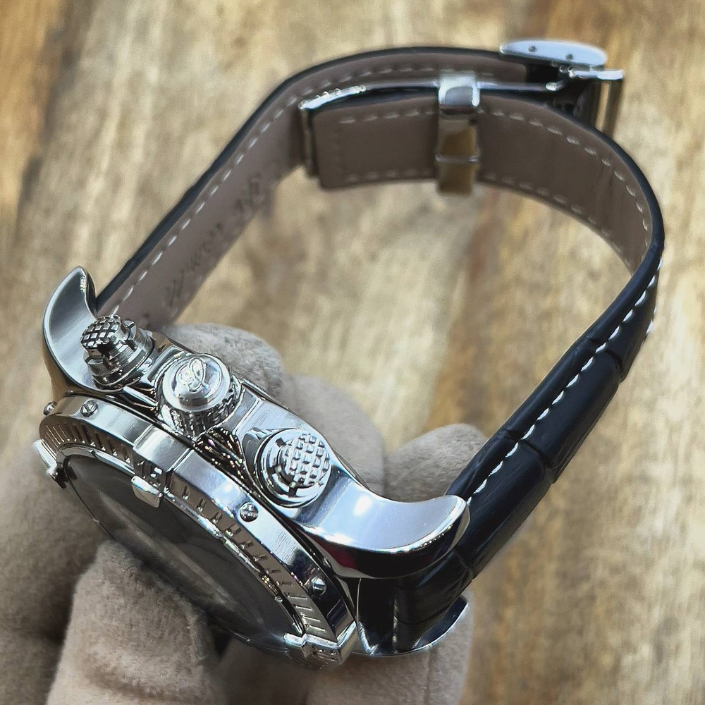 Часы Breitling