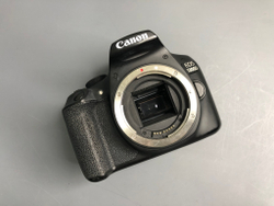 Canon 1300D + 18-55mm 3.5-5.6 IS II 61.000 кадров