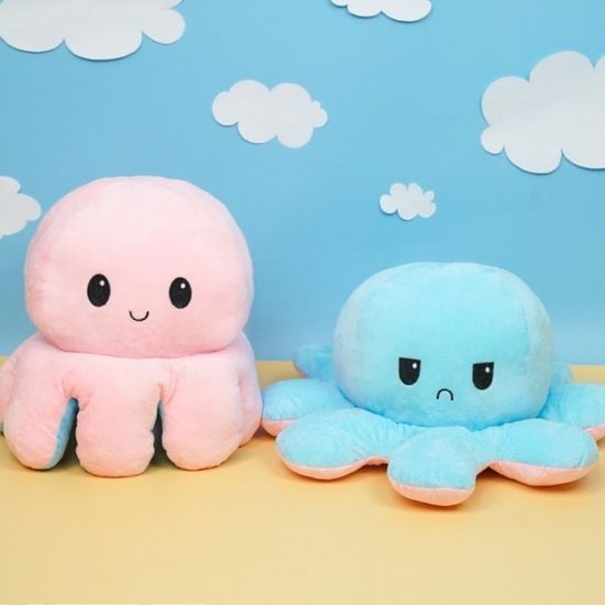 Мягкая игрушка-перевертыш "Осьминожек" розовый-голубой, 50см