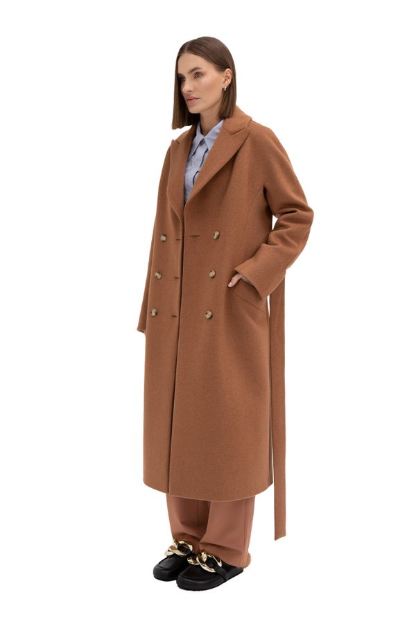 Пальто с поясом