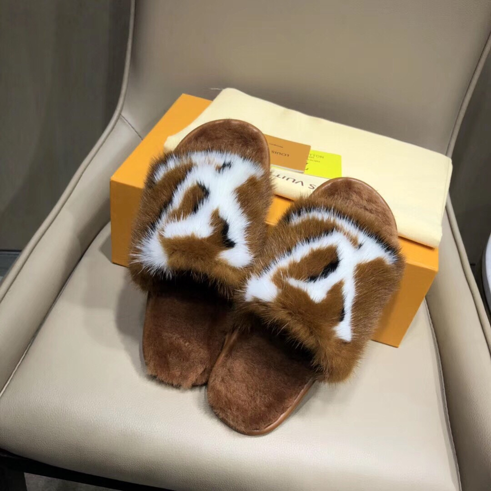 Louis Vuitton Fur Slide