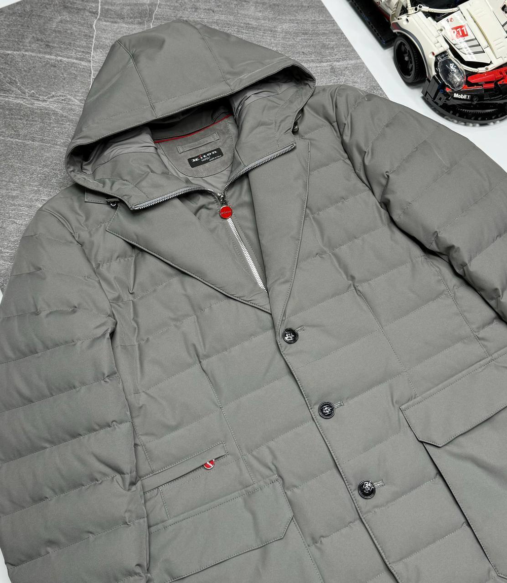 Пуховик Kiton