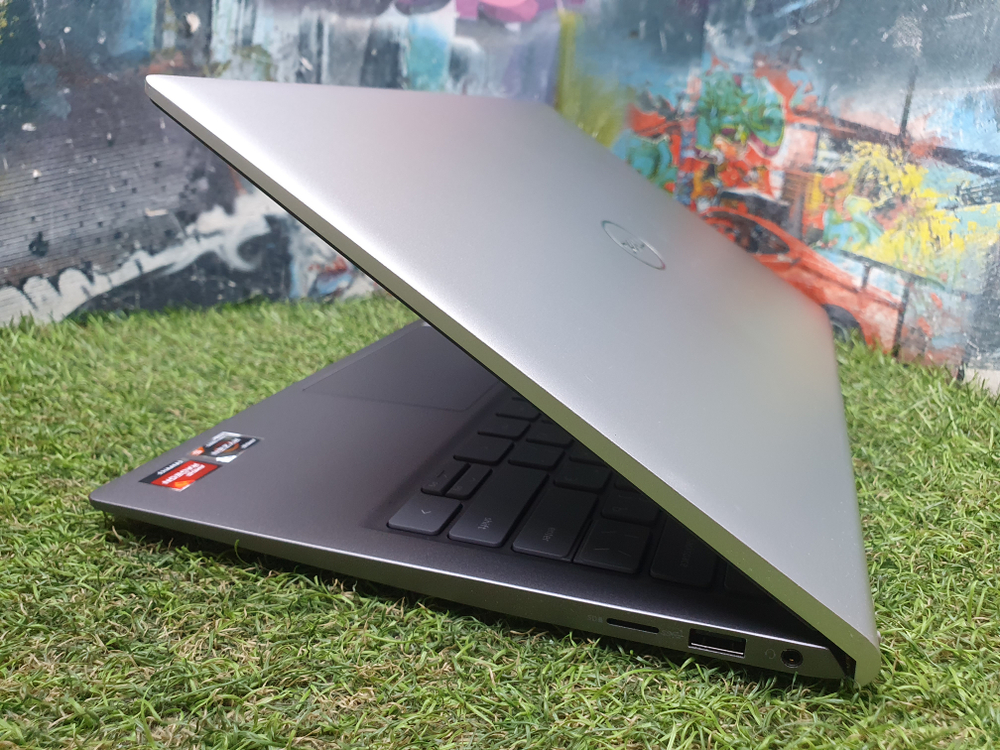Ноутбук Dell Ryzen 5/8Gb/FHD/ Inspiron 5415