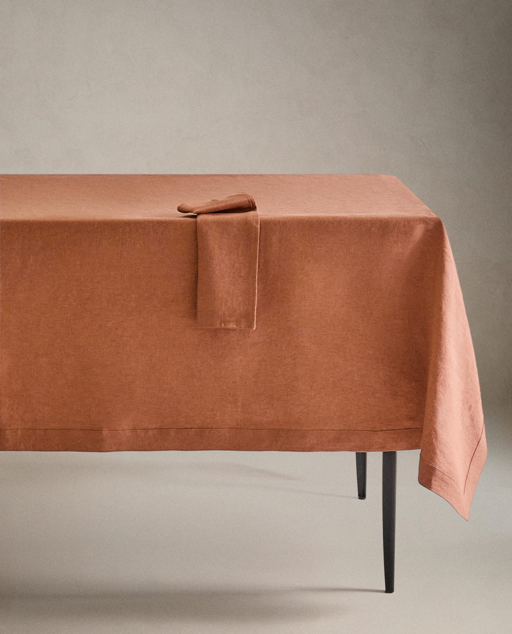 Zara Home скатерть из льна, 250 170 см · 4205/021