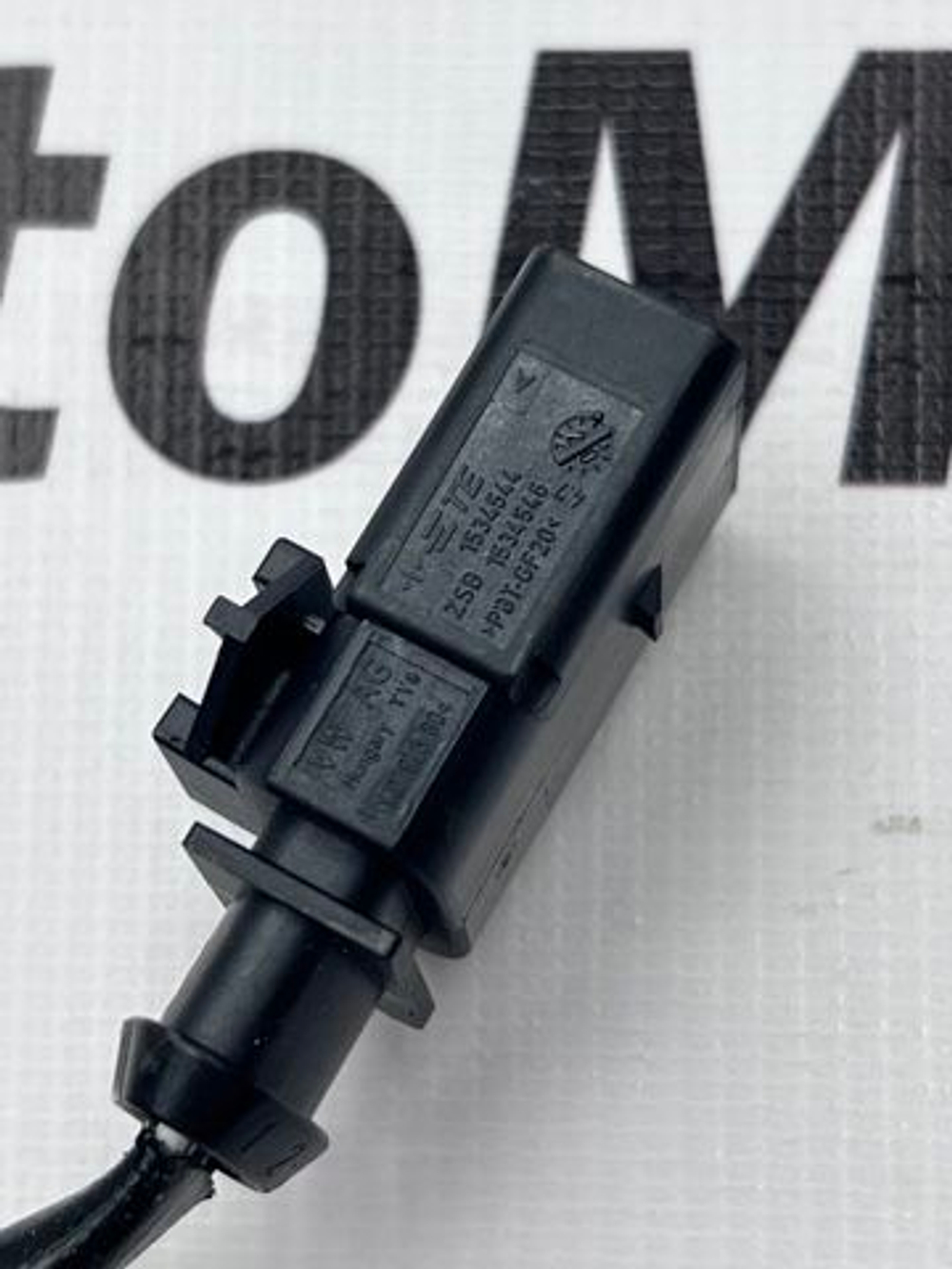 Датчик кислородный Фольксваген Поло/ШкодаРапид. 04E906262BA. Оригинал.