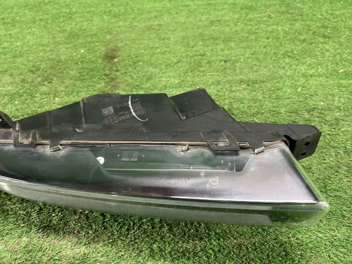 ПТФ правая BMW 5er G30 (2017-2020)