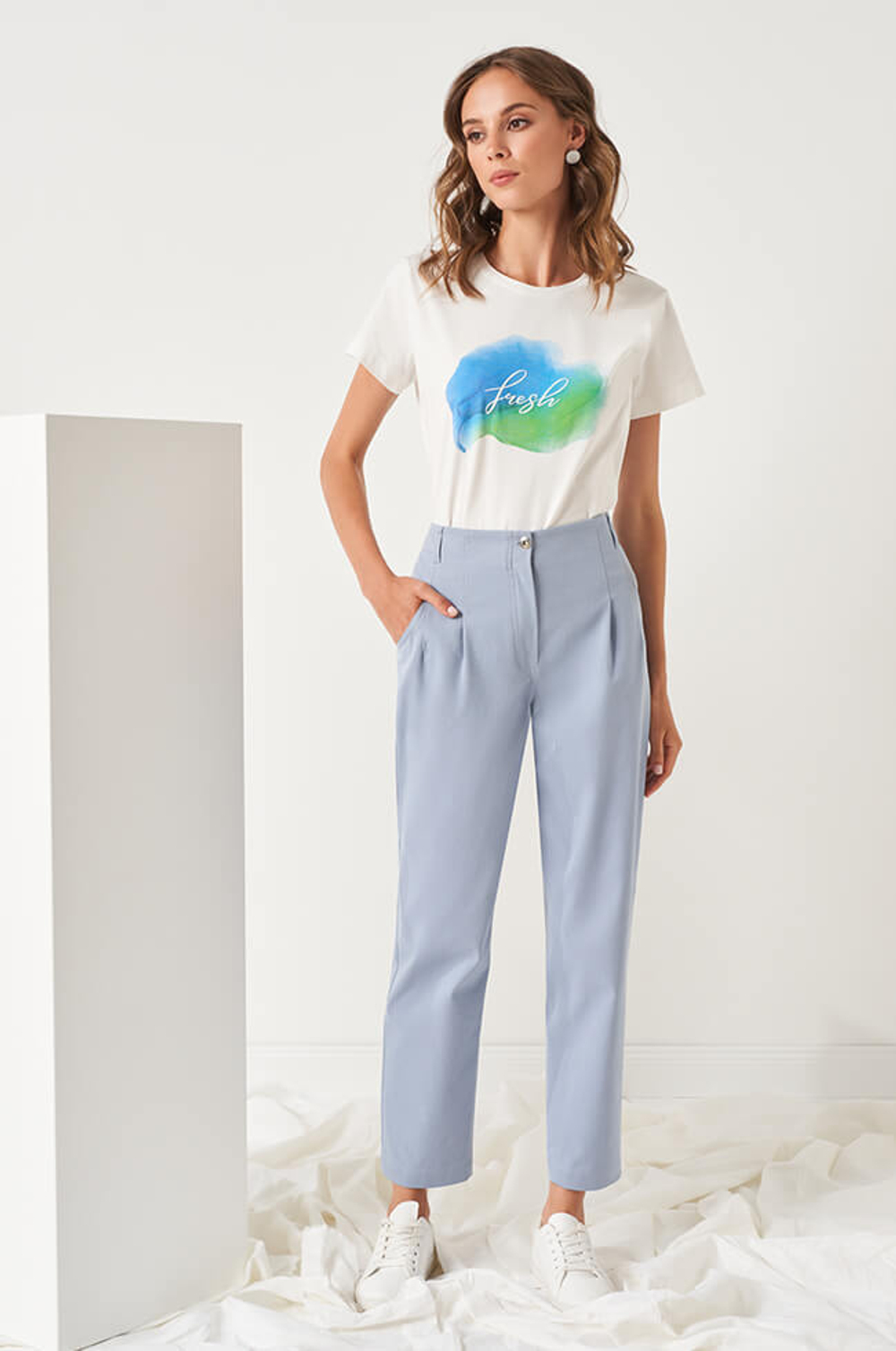 22859 Джемпер женский (молочный)