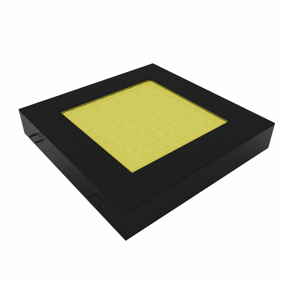 Прыжковое устройство с полотнами из стропы