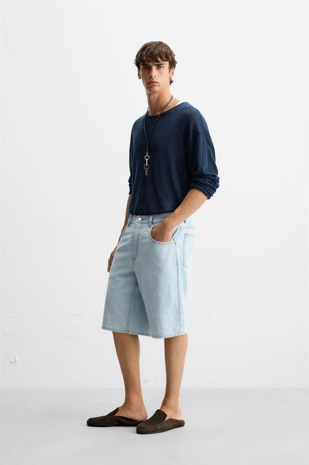 ZARA ДЖИНСОВЫЕ ШОРТЫ-БЕРМУДЫ BAGGY FIT, ГОЛУБОЙ