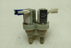 ZWG7102V кт137 Клапан подачи воды для стиральной машины Zanussi 155230010 б/у