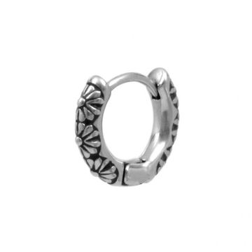 Серьга кольцо с цветами