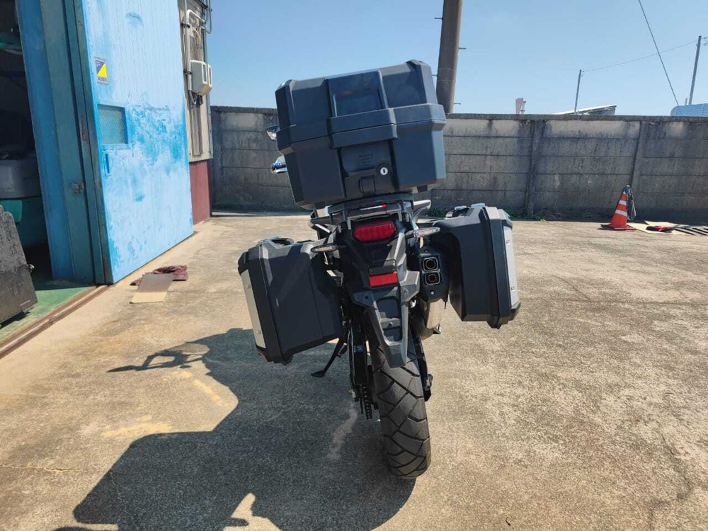 Honda CRF1000L Africa Twin DCT 050173