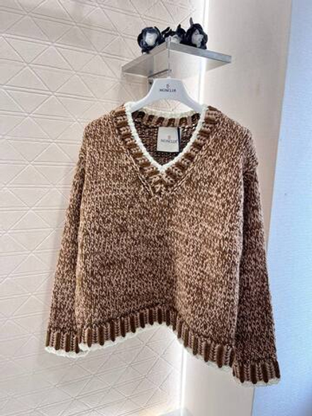 Свитер Moncler