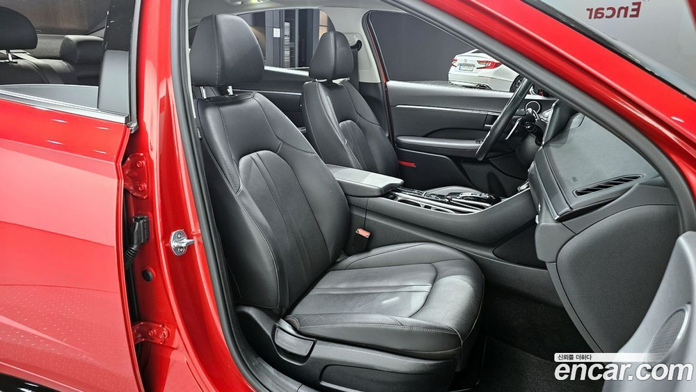 Hyundai Sonata (DN8) 2.0 (11.2019)