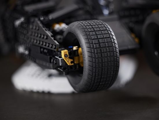 LEGO Super Heroes 76240 Бэтмобиль «Тумблер»